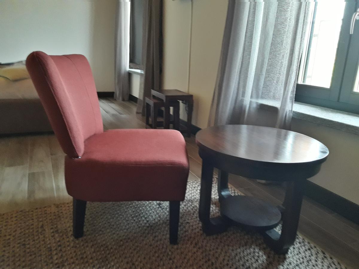 Equirelais Hotel Lomnago Ngoại thất bức ảnh